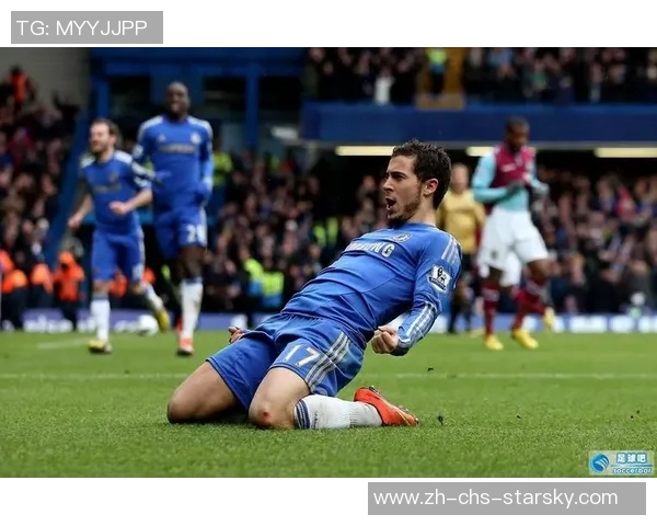 切尔西足球服的魅力与历史探秘,带你领略蓝军的荣耀与风采 切尔西足球服的魅力与历史探秘,带你领略蓝军的荣耀与风采